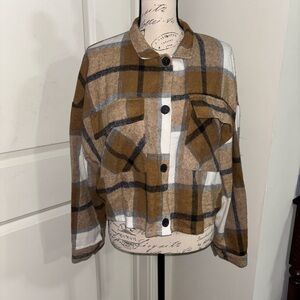 Plaid Button-Up Women's Jacket